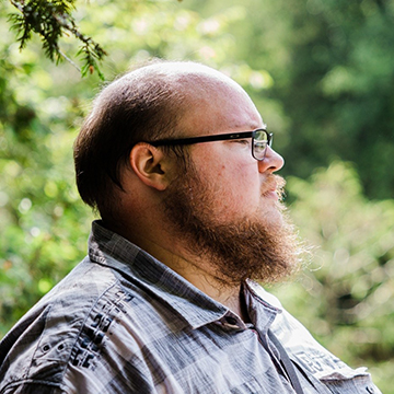 Photo of Matthew Thoms